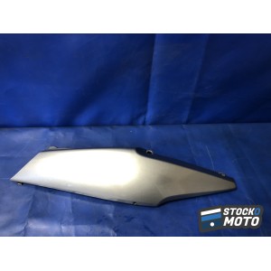 Coque arrière droite HONDA CBF 600 S de 2004 à 2007. 