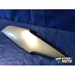 Coque arrière droite HONDA CBF 600 S de 2004 à 2007. 