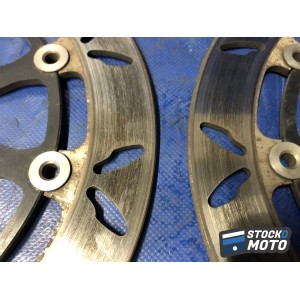 Disques de frein avant SUZUKI GSXR SRAD de 1996.