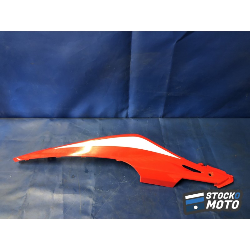 Coque arrière droite HONDA CBR 500 R de 2013 à 2015. 