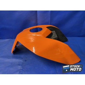 Cache plastique sur réservoir KTM 390 DUKE de 2013 à 2016. 