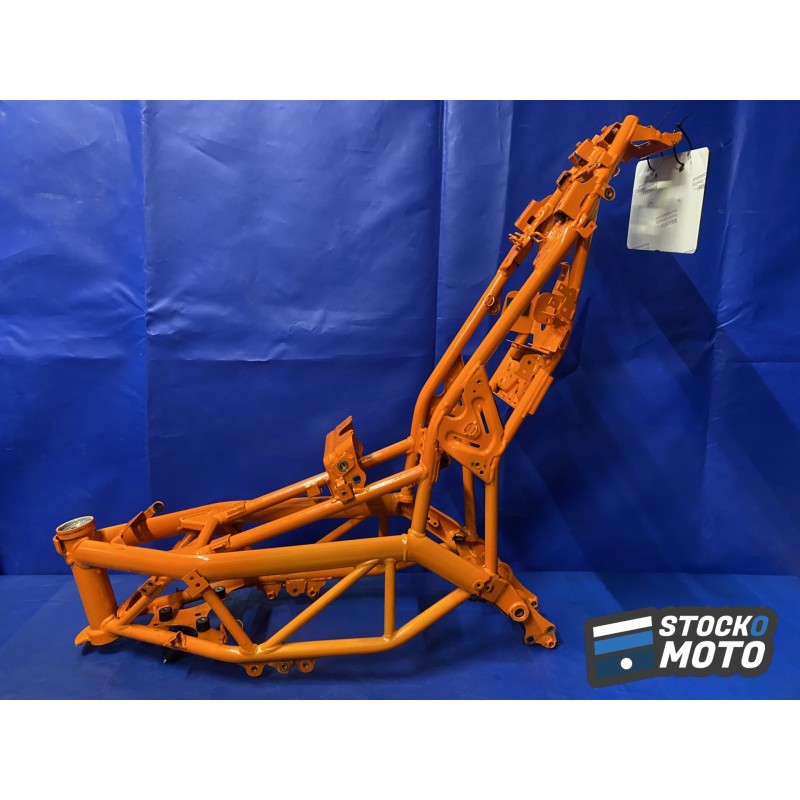 Cadre avec carte grise KTM 390 DUKE de 2013 à 2016. 