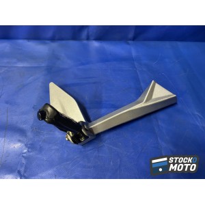 Platine repose pied passager droite KTM 390 DUKE de 2013 à 2016. 