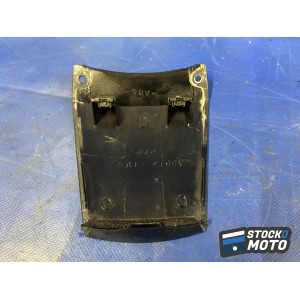 Coque arrière centrale Suzuki SV 650 N de 2003 à 2006.