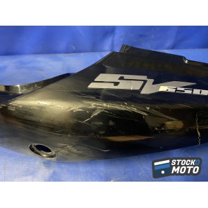 Coque arrière gauche Suzuki SV 650 N de 2003 à 2006.