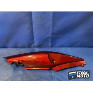 Coque arrière gauche HONDA CBF 500 de 2004 à 2007.