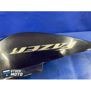 Coque arrière droite YAMAHA FZ6 S de 2004 à 2006.