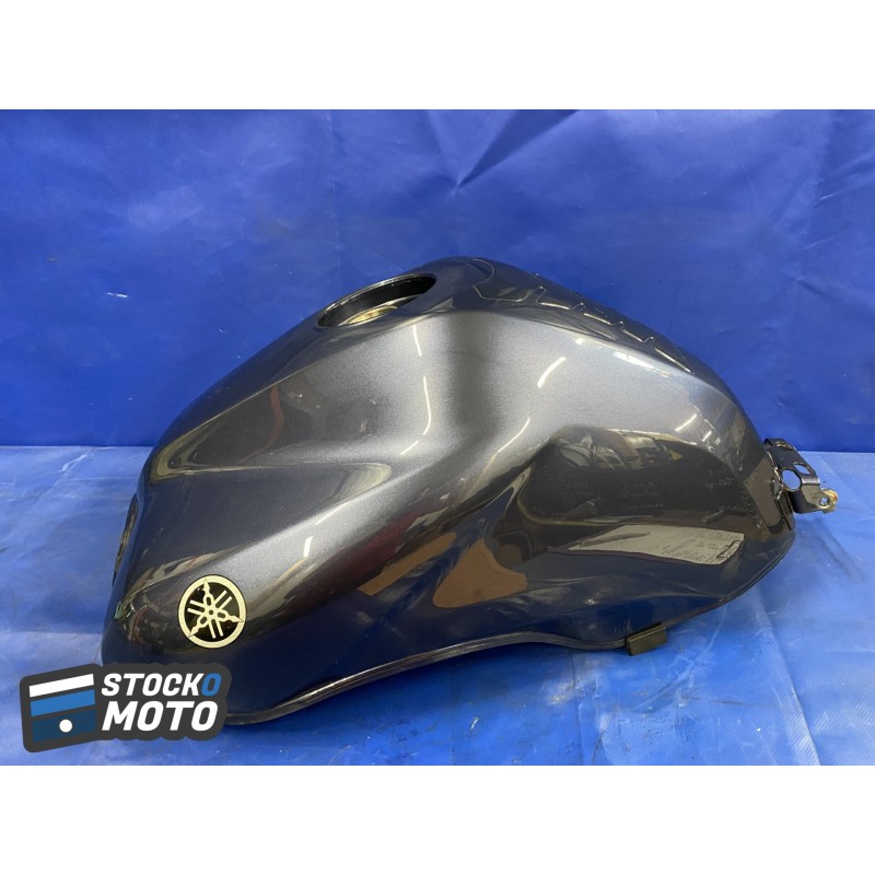 Réservoir YAMAHA FZ6 S de 2004 à 2006.