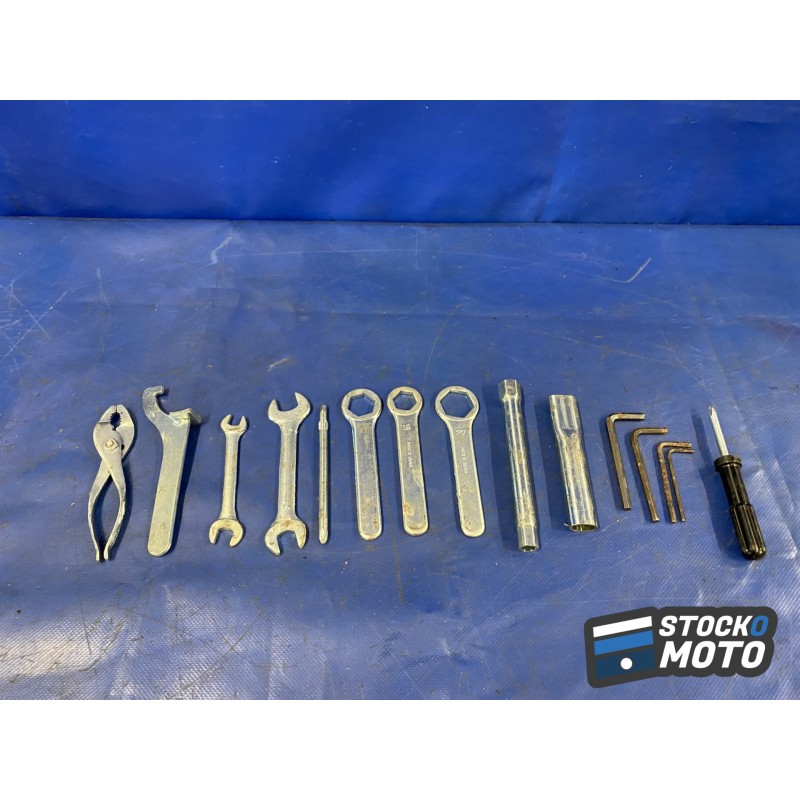 Outils SUZUKI SV 650 S de 1999 à 2002. 