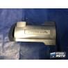 Plastique sur cache culbuteur HONDA 1300 PAN EUROPEAN de 2002 à 2007.