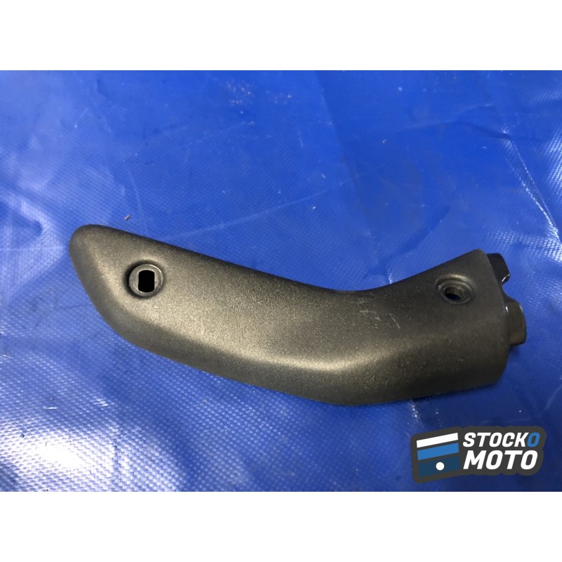 Cache plastique avant droit APRILIA RST 1000 FUTURA 