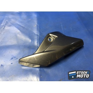 Cache plastique gauche sur optique SUZUKI 600 GSR de 2006 à 2011