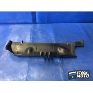 Plastique  sur moteur SUZUKI 600 GSR de 2006 à 2011