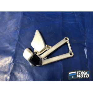 Platine repose pied droite DUCATI SPORT TOURING ST2 de 1997 à 2003. 